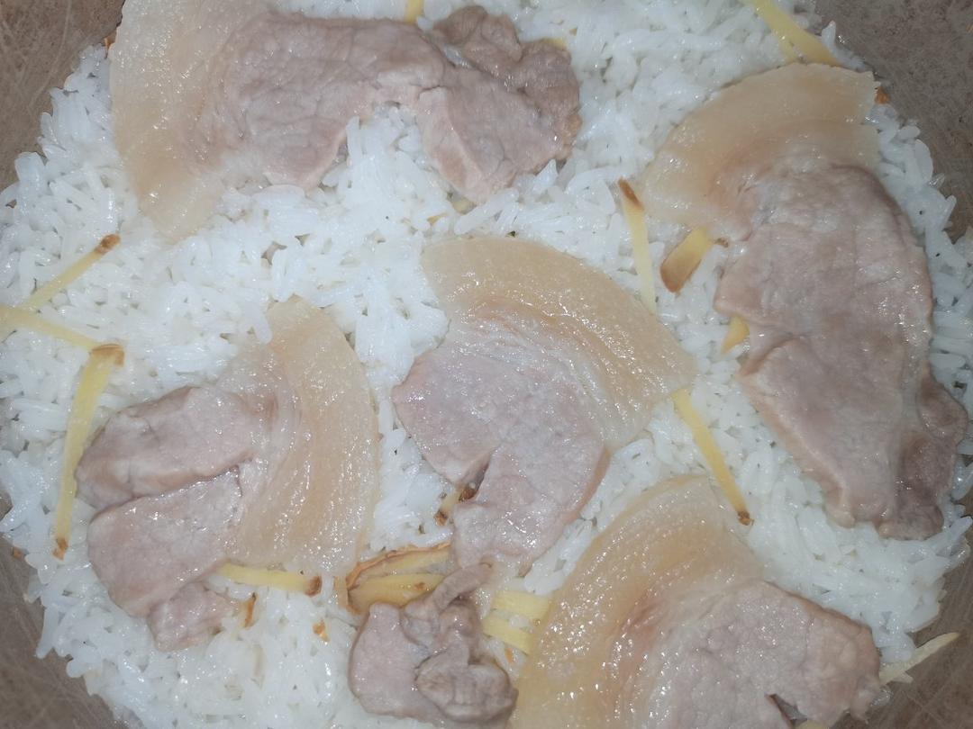 其貌不扬·惊为天人の销魂
<老妈子独食难肥咸肉饭>