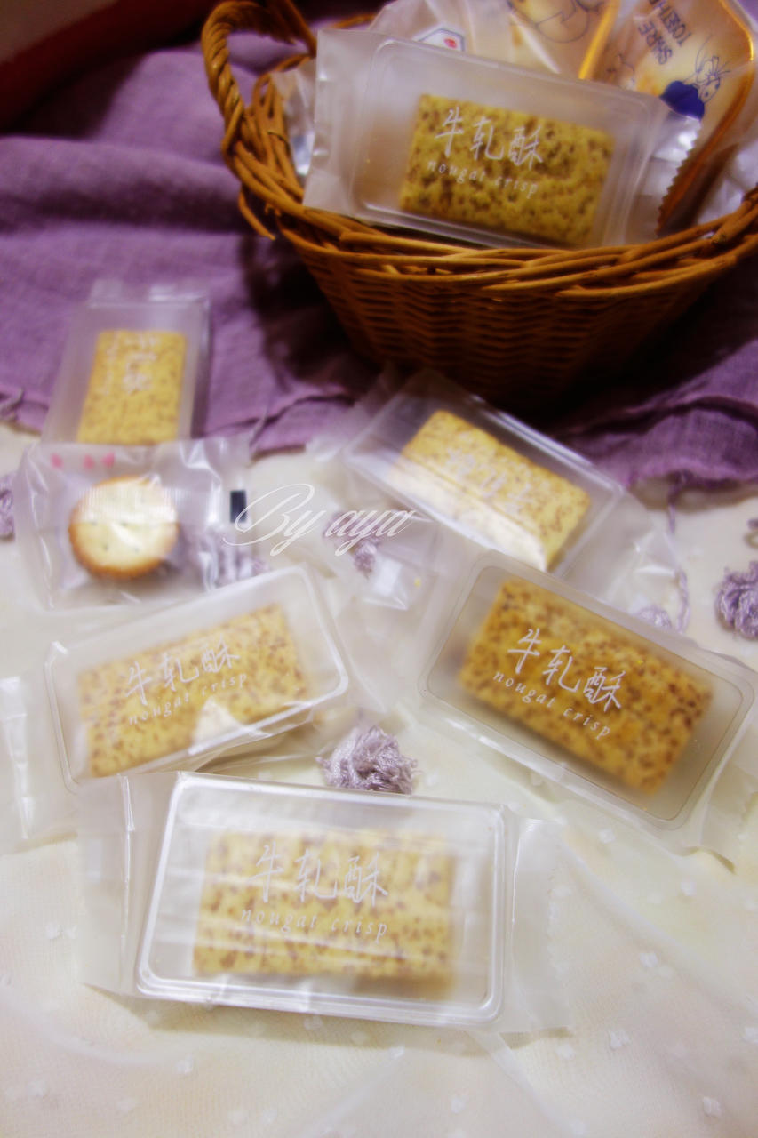 咸蛋黄牛扎酥