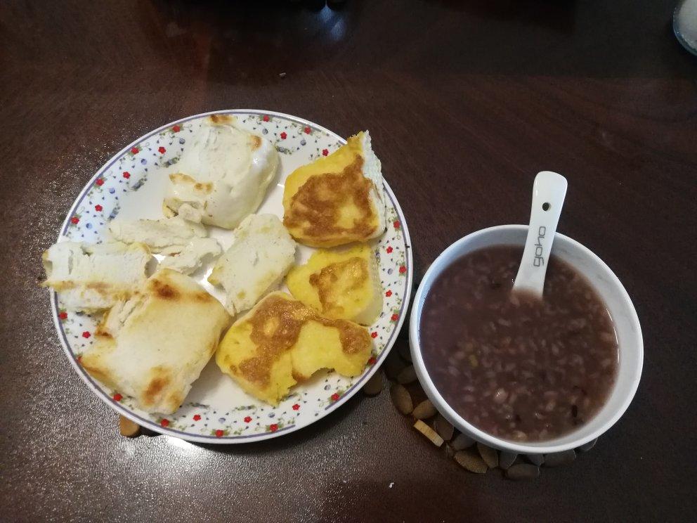 鸡蛋煎馒头片