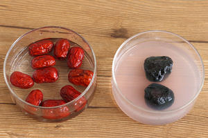 红枣乌梅汤——滋阴、益气、敛汗的做法 步骤2