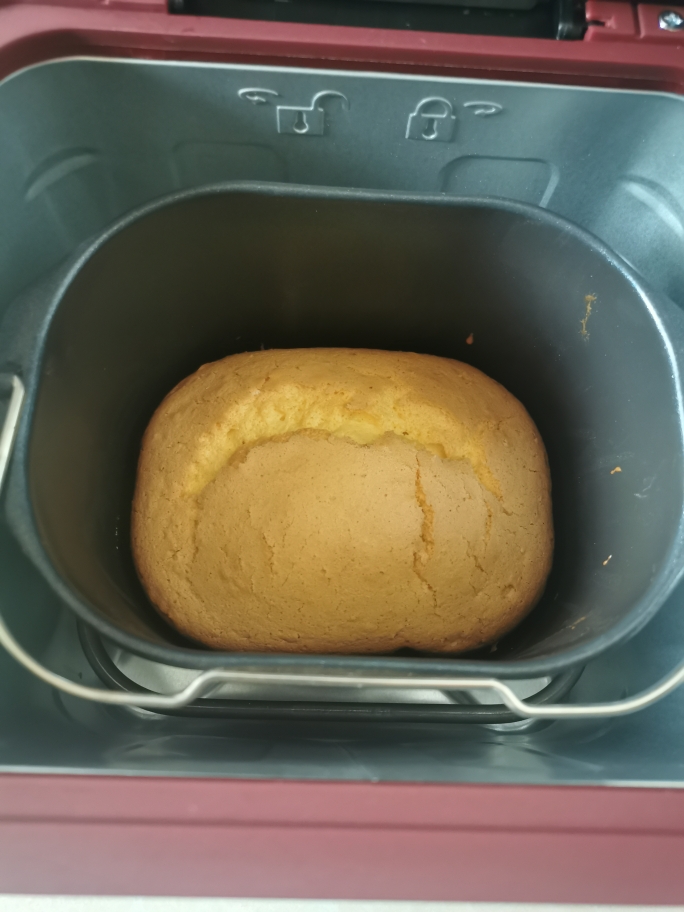 面包机烤蛋糕（美的）的做法