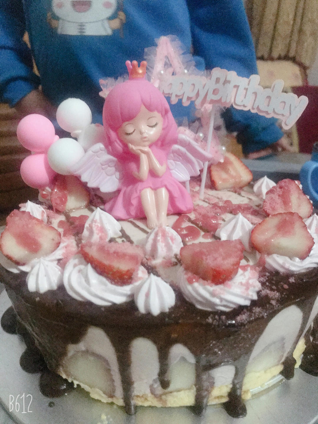 巧克力草莓慕斯蛋糕