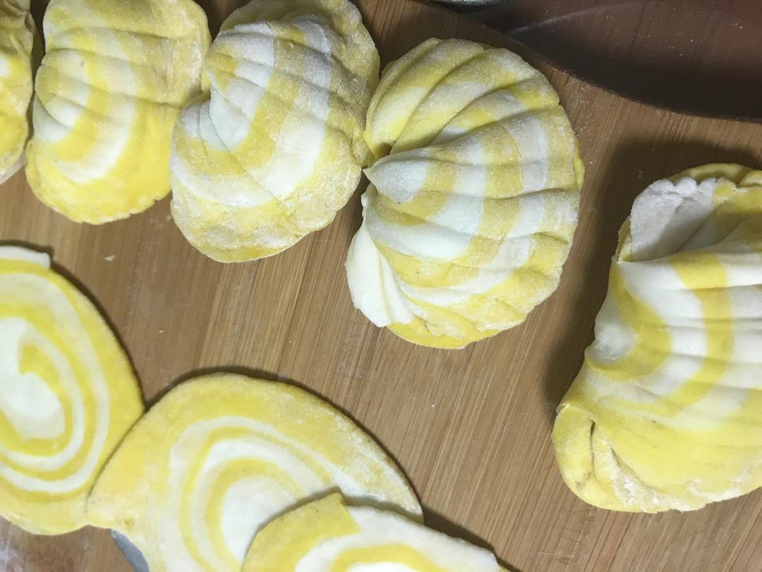 太斑斓贝壳豆沙包