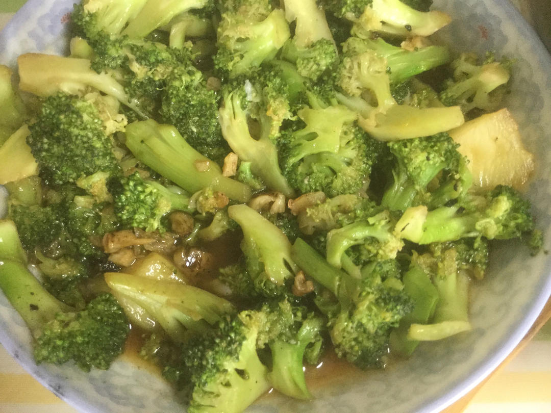 蚝油蒜蓉西兰花