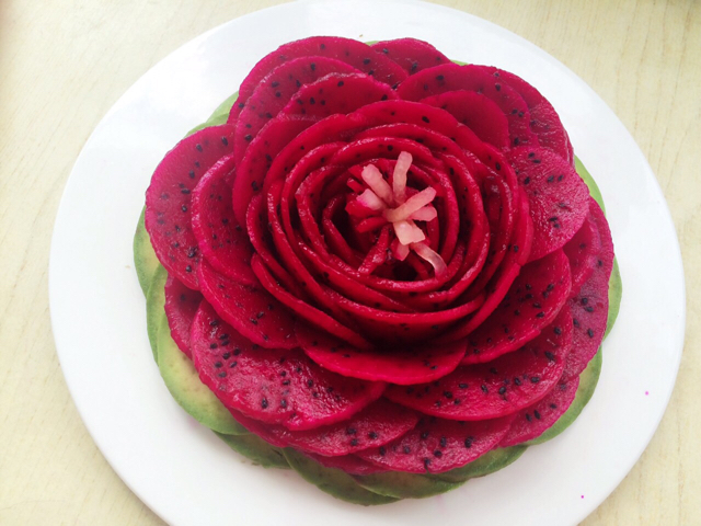 果蔬玫瑰花拼盘