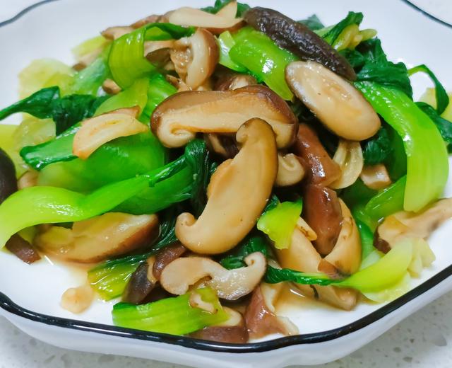 低脂家常菜上海青炒香菇的做法
