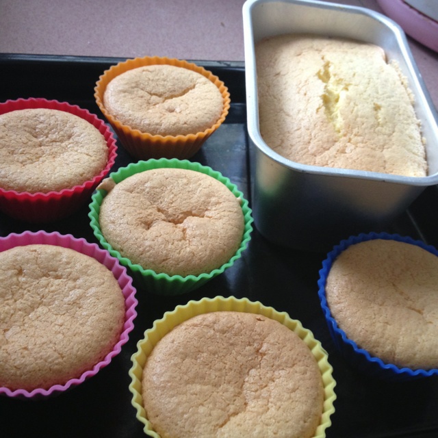 椰浆戚风小蛋糕