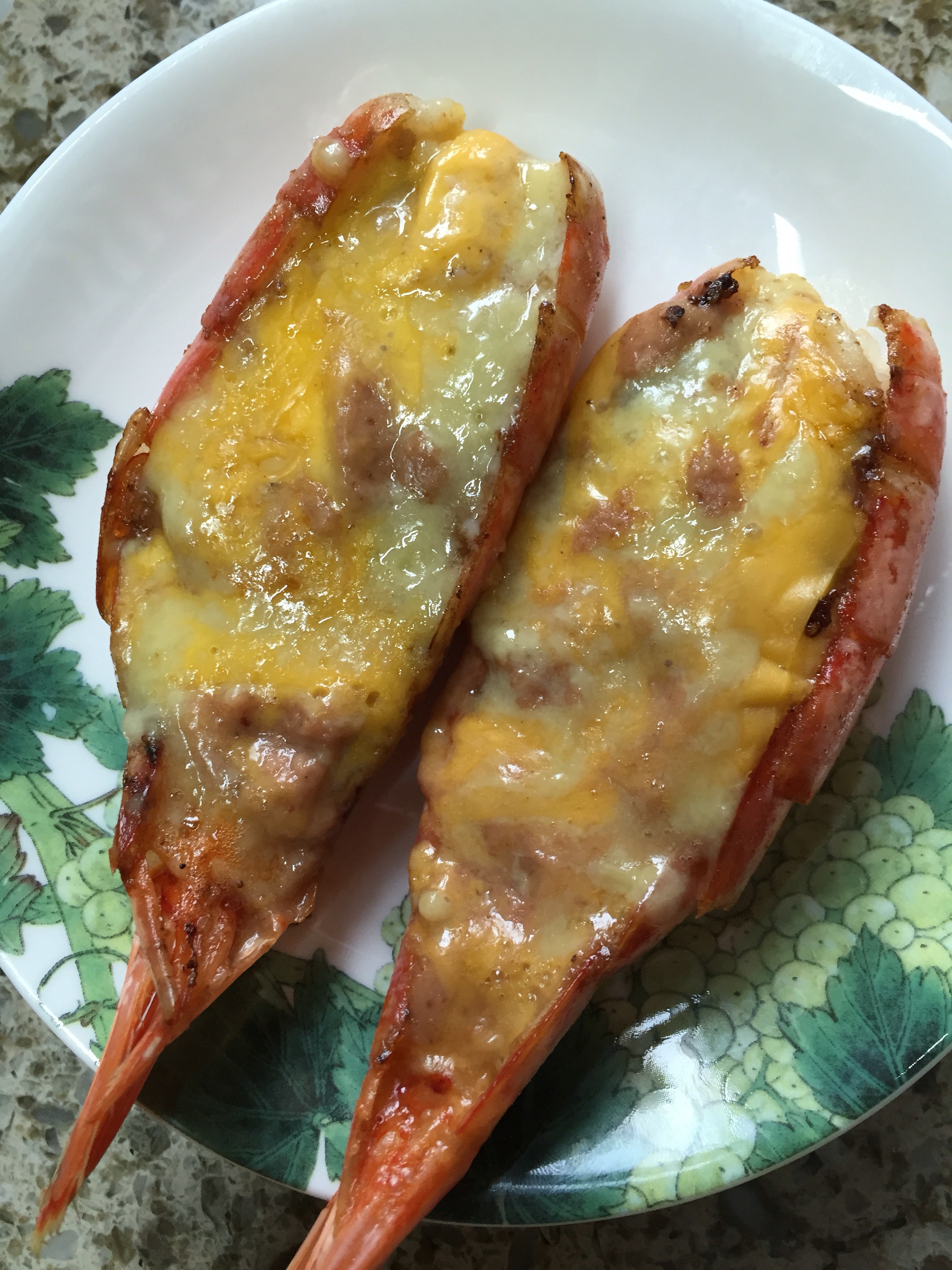 鹅肝酱焗大虾的做法 步骤3