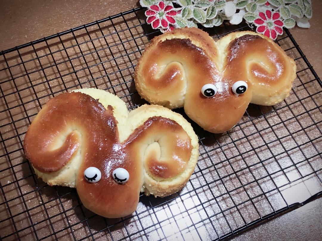 椰蓉白羊座面包