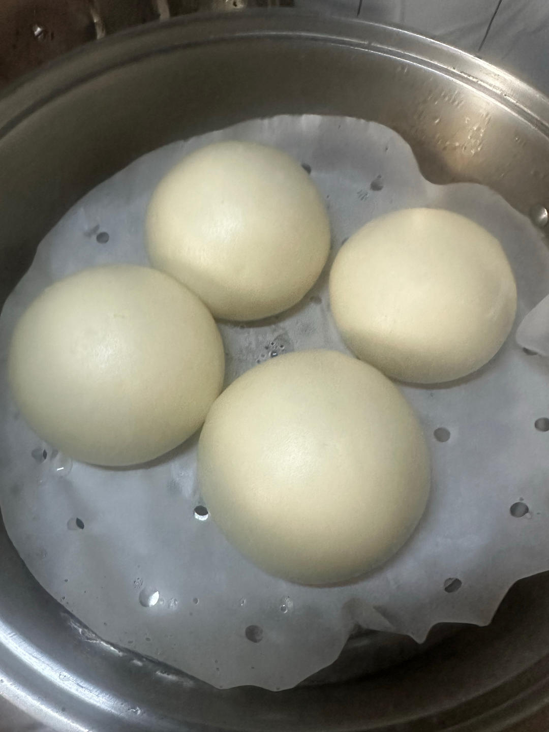 新手做馒头也能100%成功——附上非常详细的视频步骤（一次发酵法）
