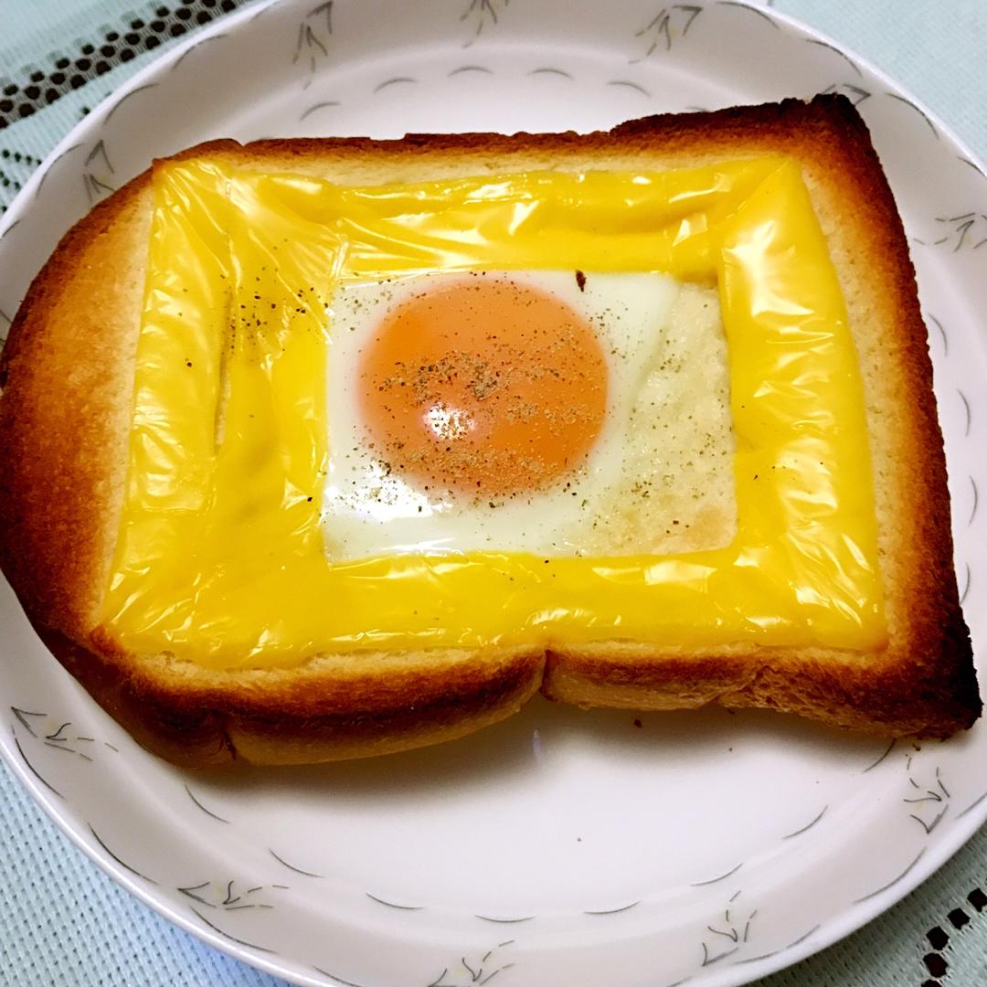 鸡蛋芝士烤吐司