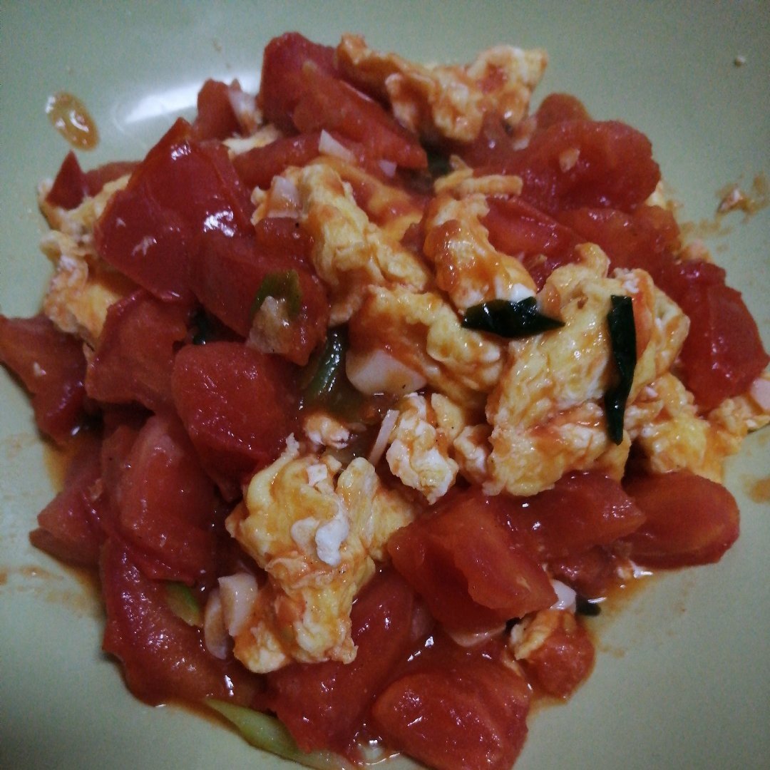番茄炒蛋（西红柿炒鸡蛋）
