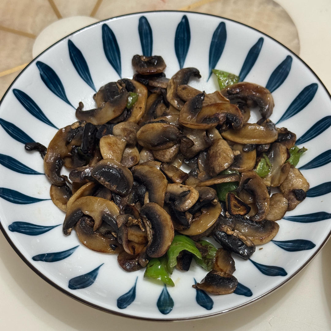 素炒鲜口蘑（白蘑菇），快手家常菜