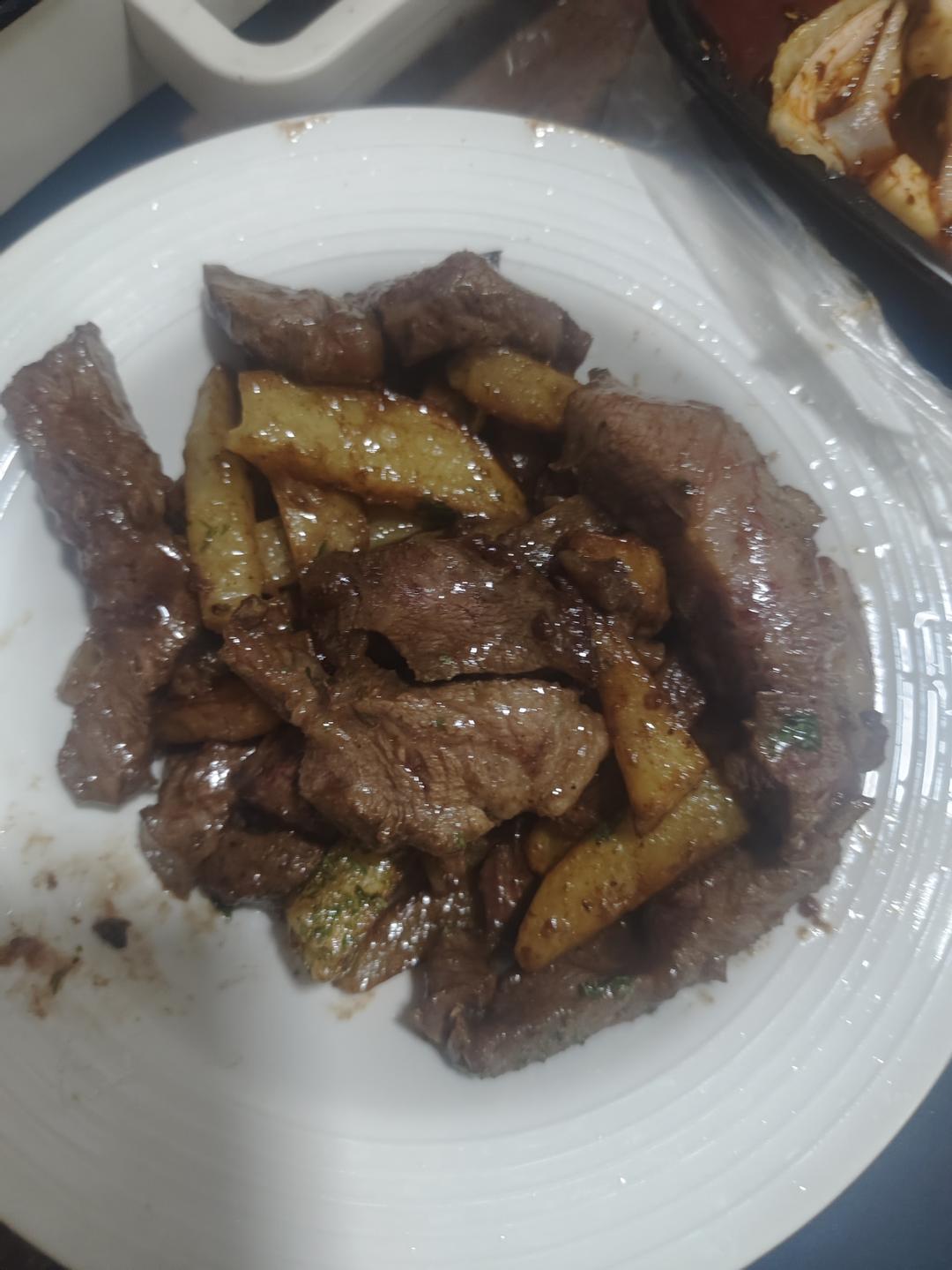 嫩滑多汁‼️一口就上瘾的㊙️牛排土豆煎锅