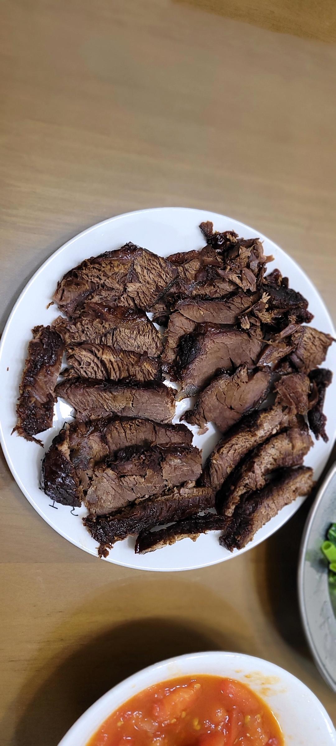 隔两周就要做一次的五香酱牛肉