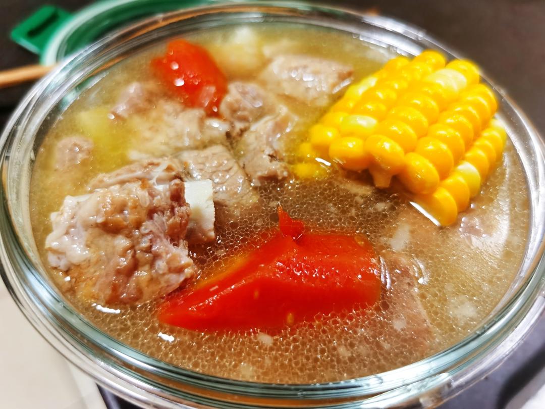 连吃三碗的玉米山药排骨汤