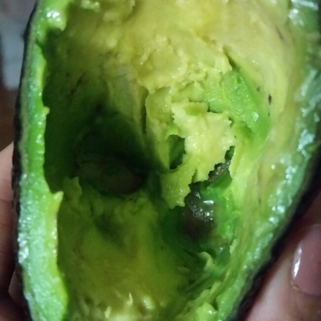 牛油果蘸酱油