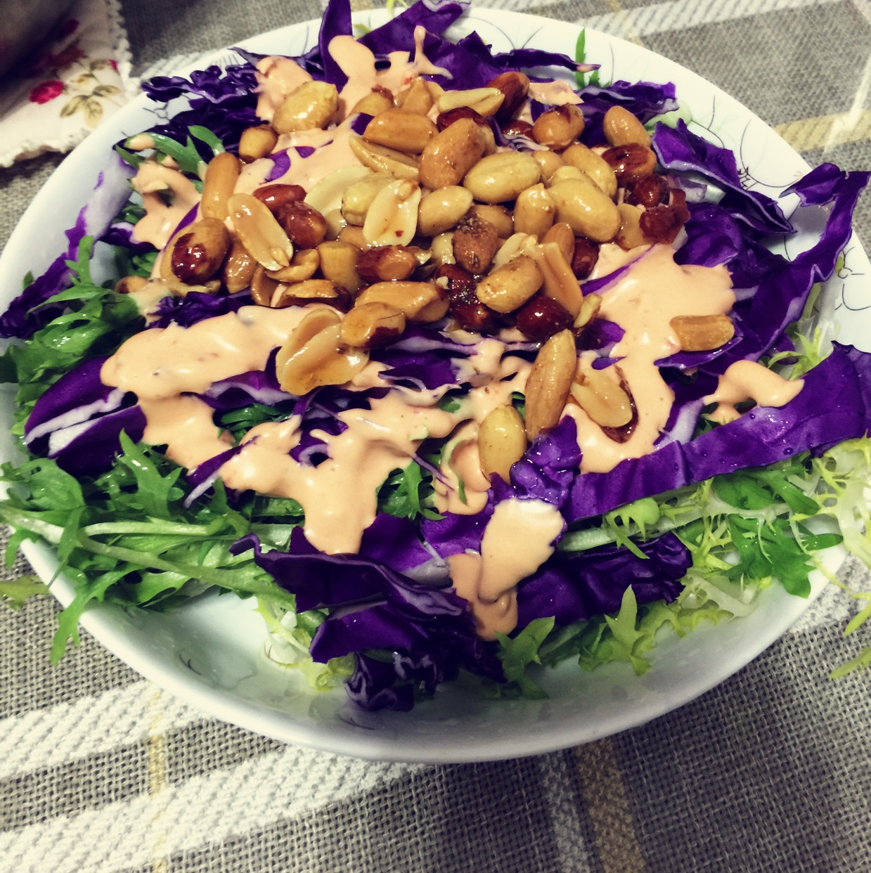 5分钟菜谱：紫甘蓝拌苦菊