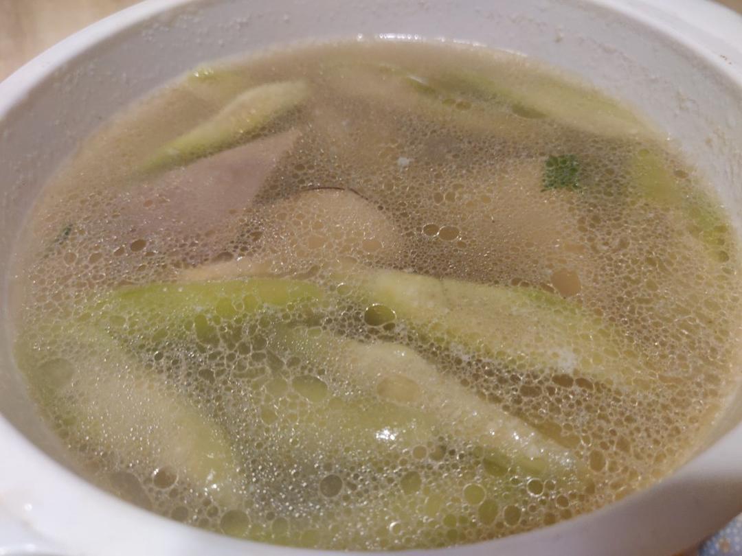 丝瓜平菇汤