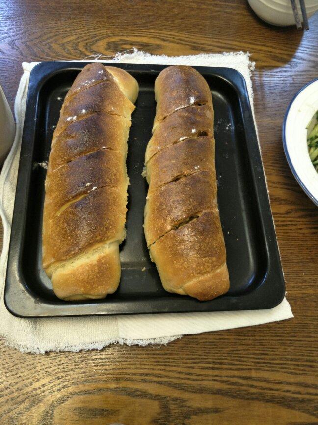 风靡代购店的新疆果仁大列巴
