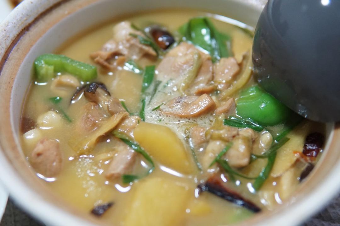 比饭店好吃很多倍的黄焖鸡