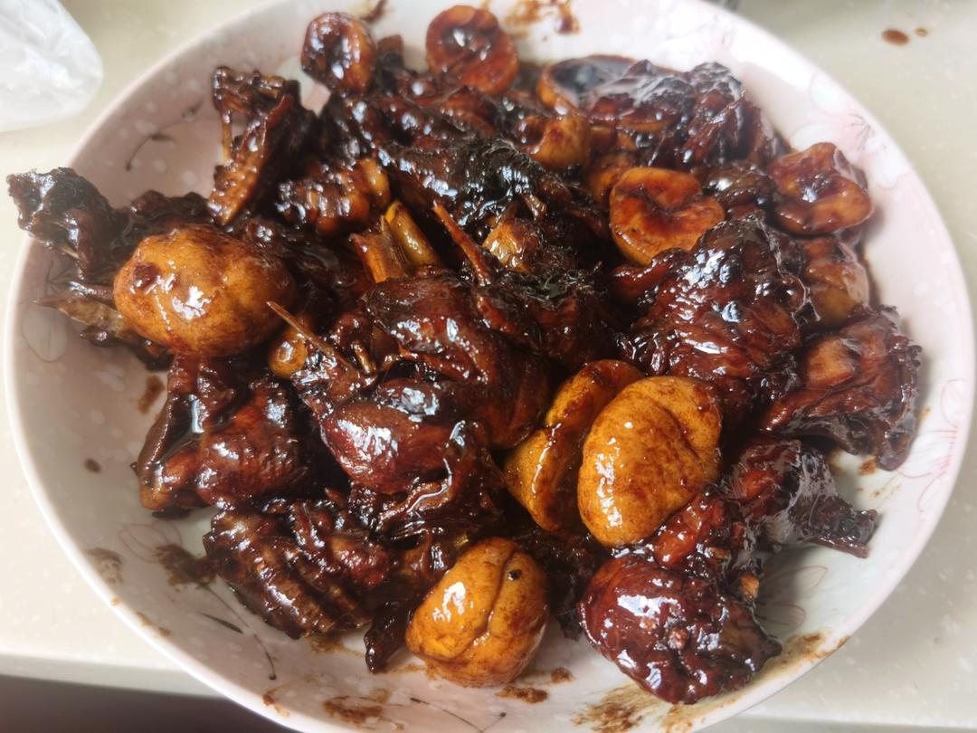 【栗子烧鸡】鸡肉都给你吃，栗子归我~