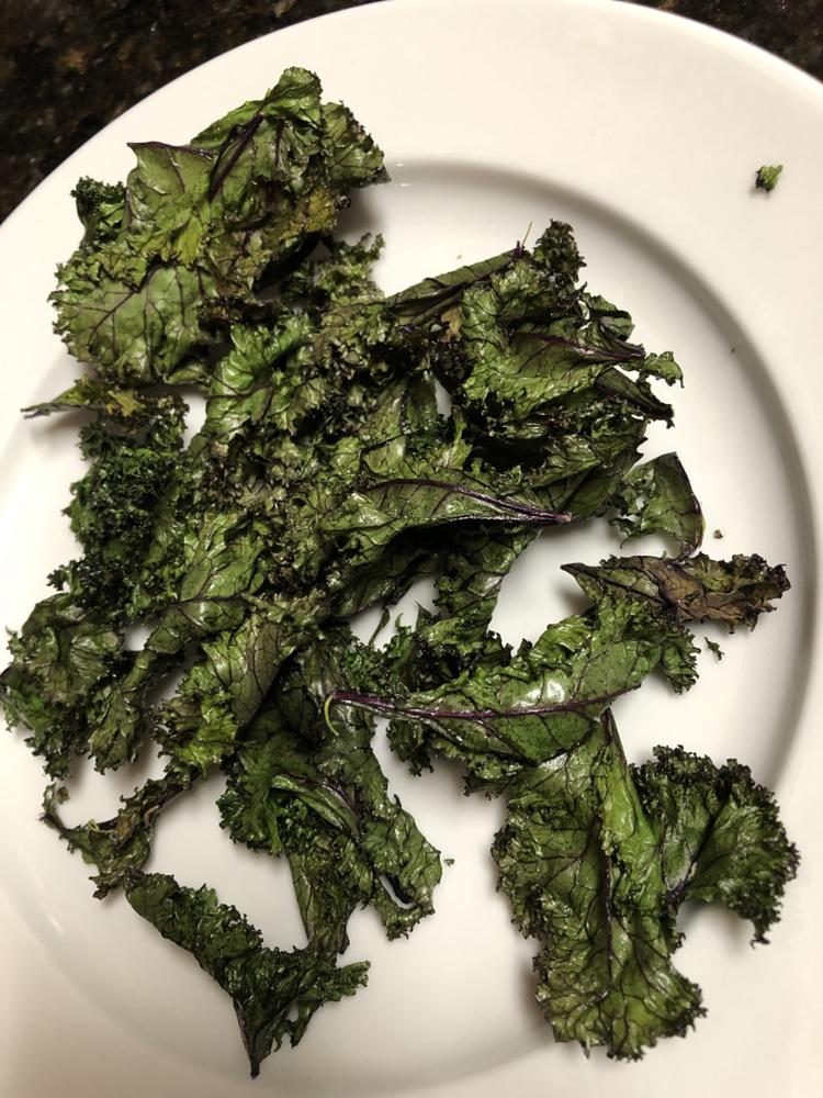 空气炸锅Kale chips 大人儿童都爱的营养丰富的烤羽衣甘蓝