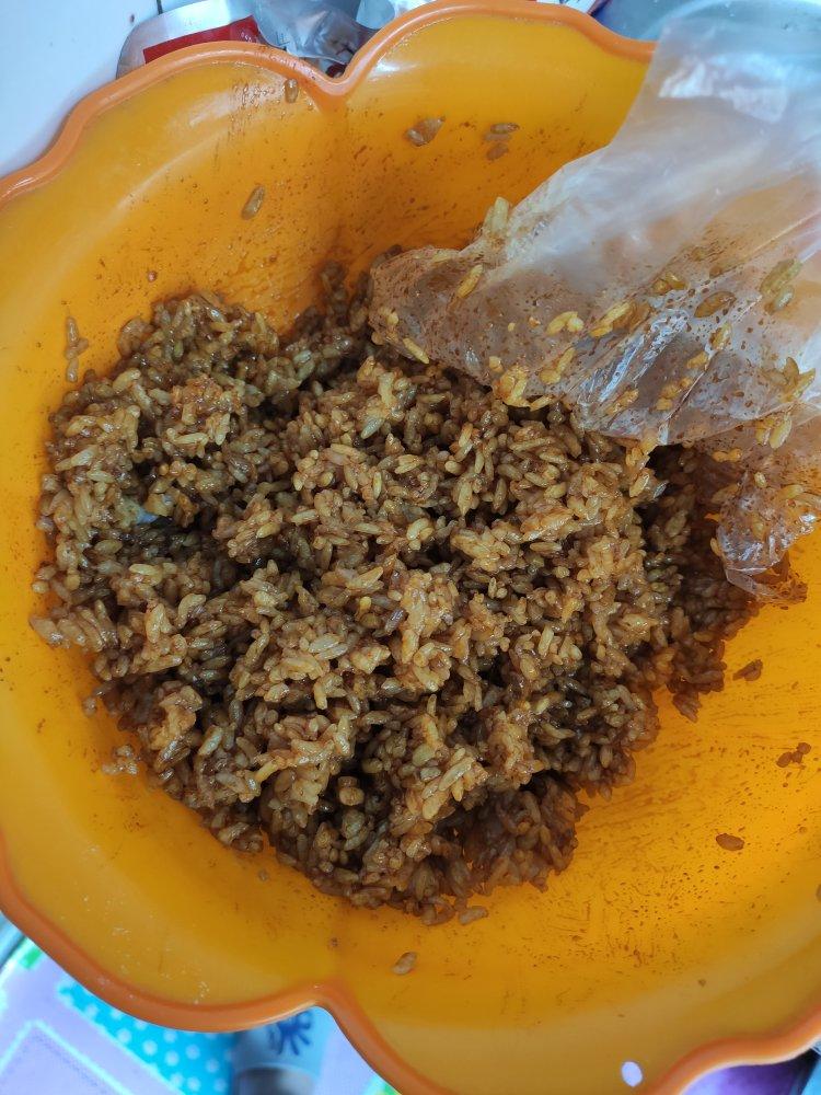 好吃到舔盘的酱油炒饭！
