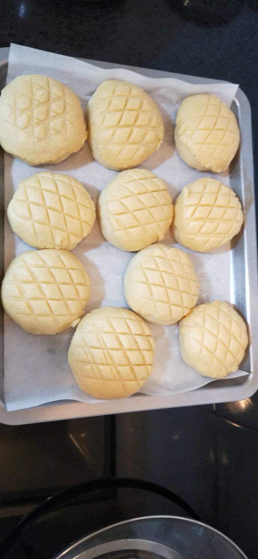 菠萝面包