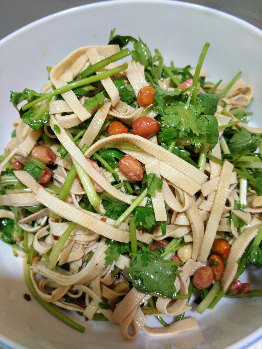 凉拌香菜千张丝的做法