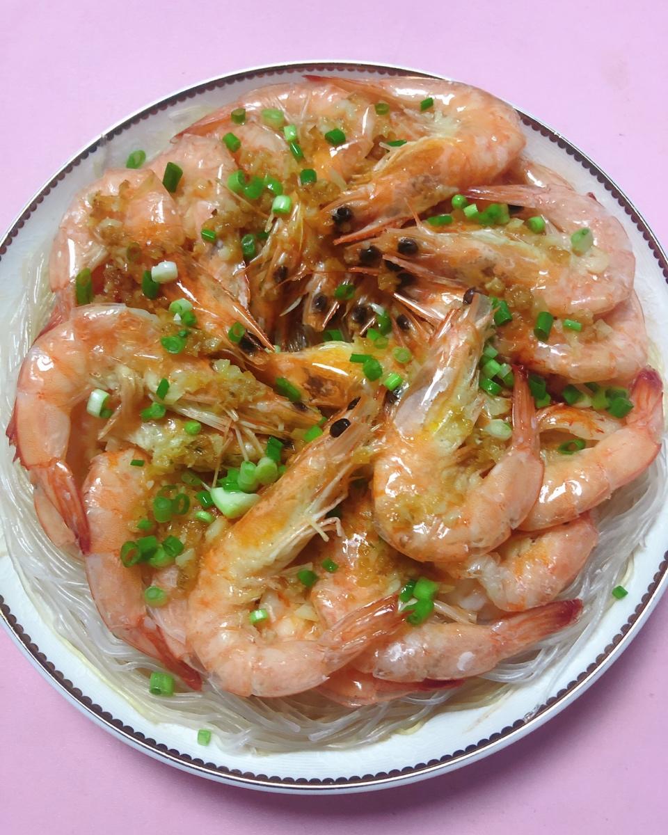 蒜蓉粉丝蒸大虾