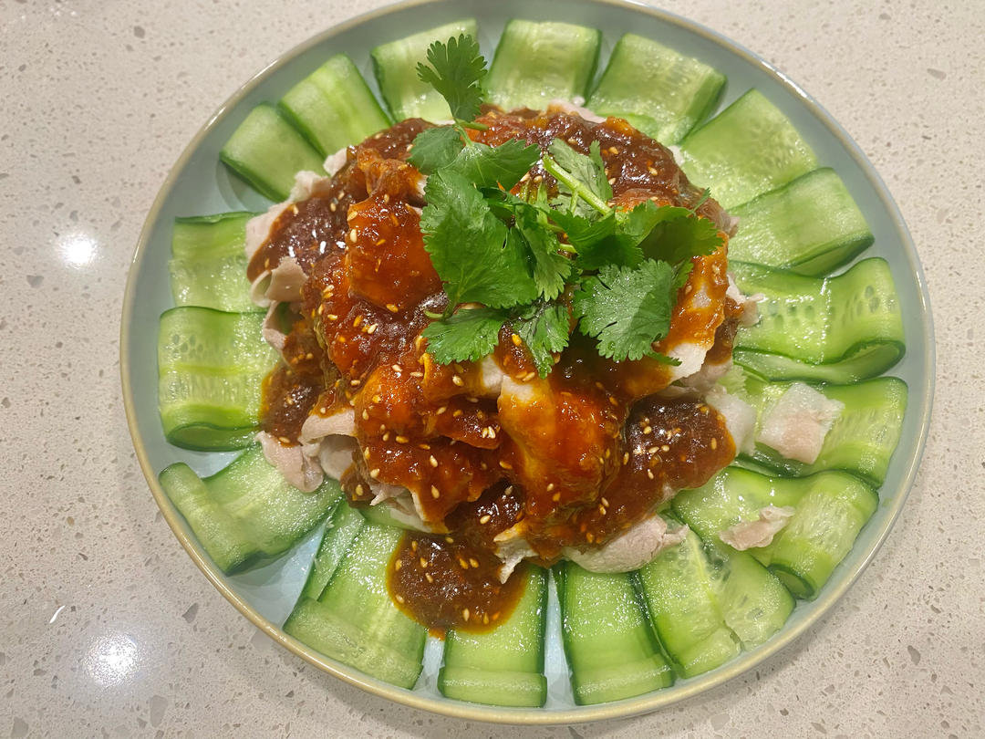 蒜泥白肉（懒人版）的做法