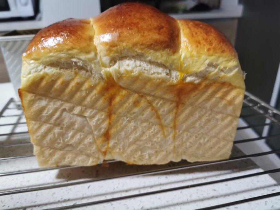 白吐司的做法（烤箱版）