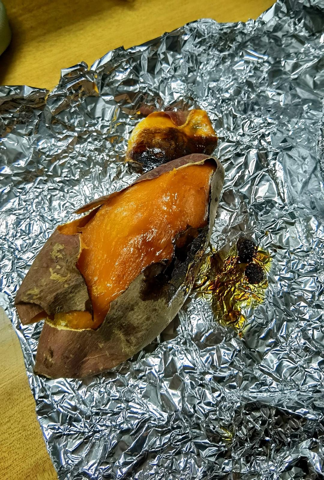 空气炸锅烤红薯(超级简单)