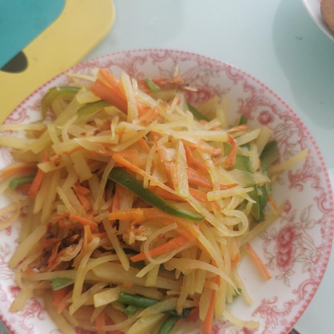 最喜欢的炒土豆丝