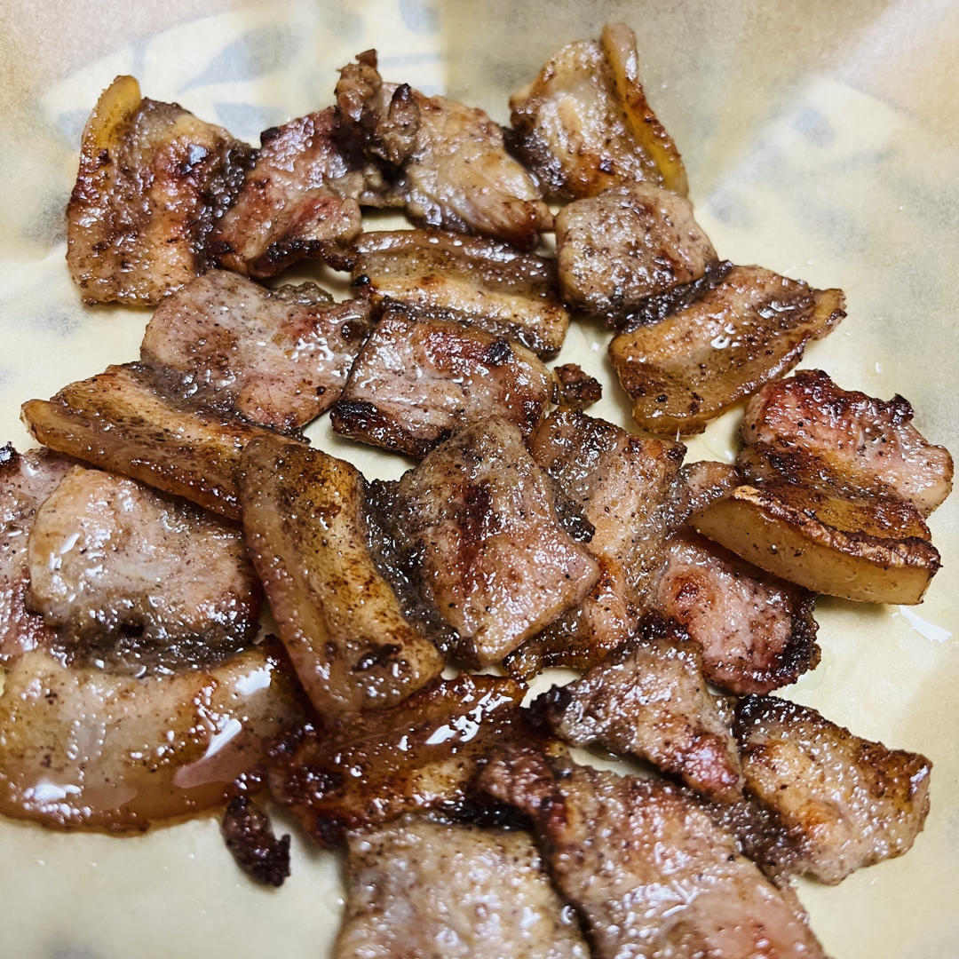 烤肉家庭版（再也不去外面吃烤肉😊😊）