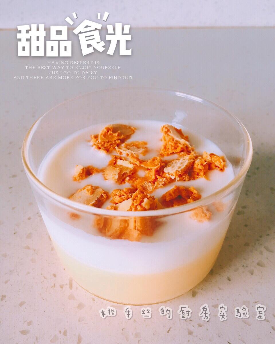 黄桃慕斯杯