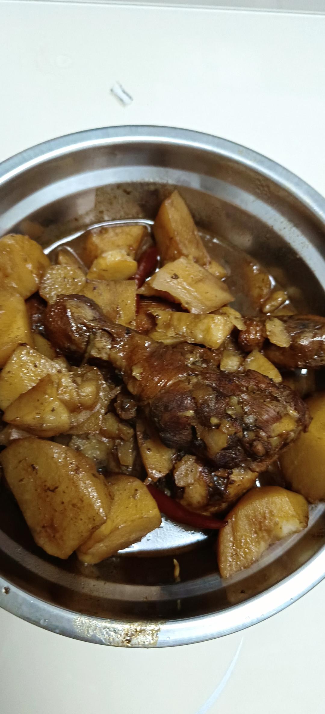 红烧土豆炖鸡腿