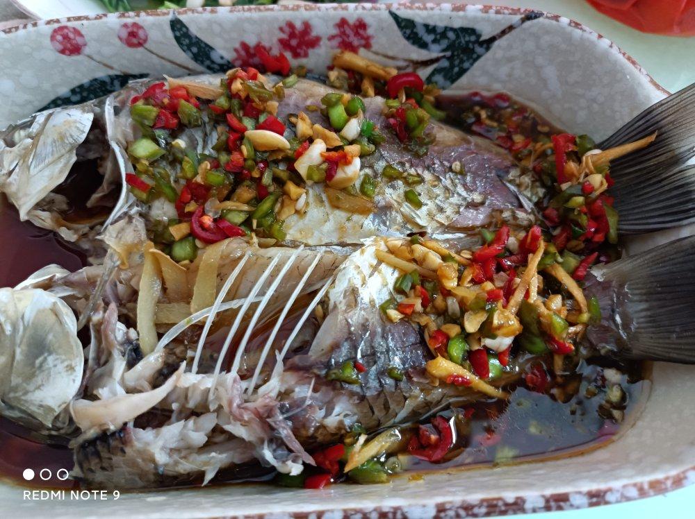 男朋友吃了差点当场跪地掏出戒指向我求婚的凉拌鲫鱼