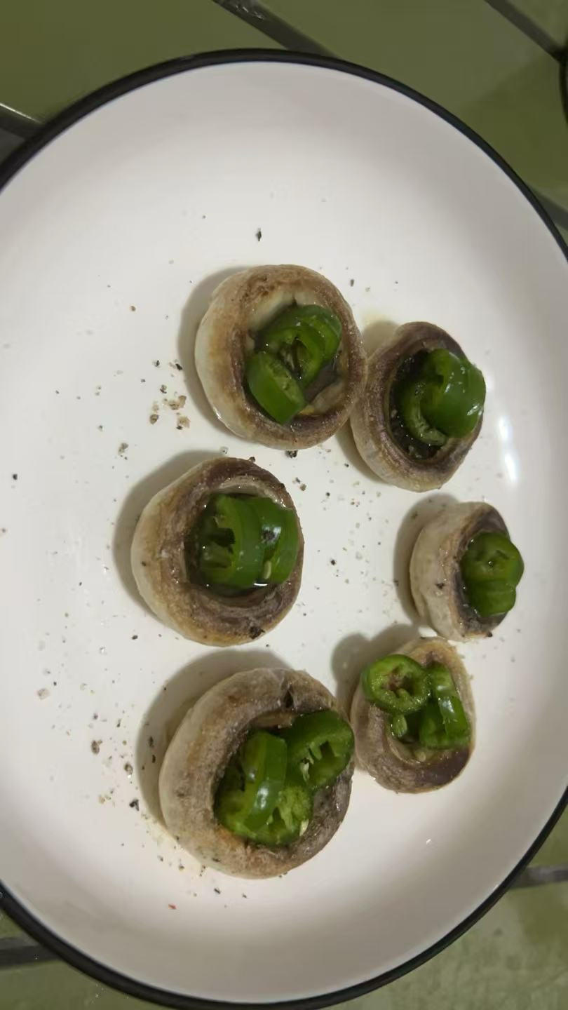 香煎口蘑  鲜的扭起来