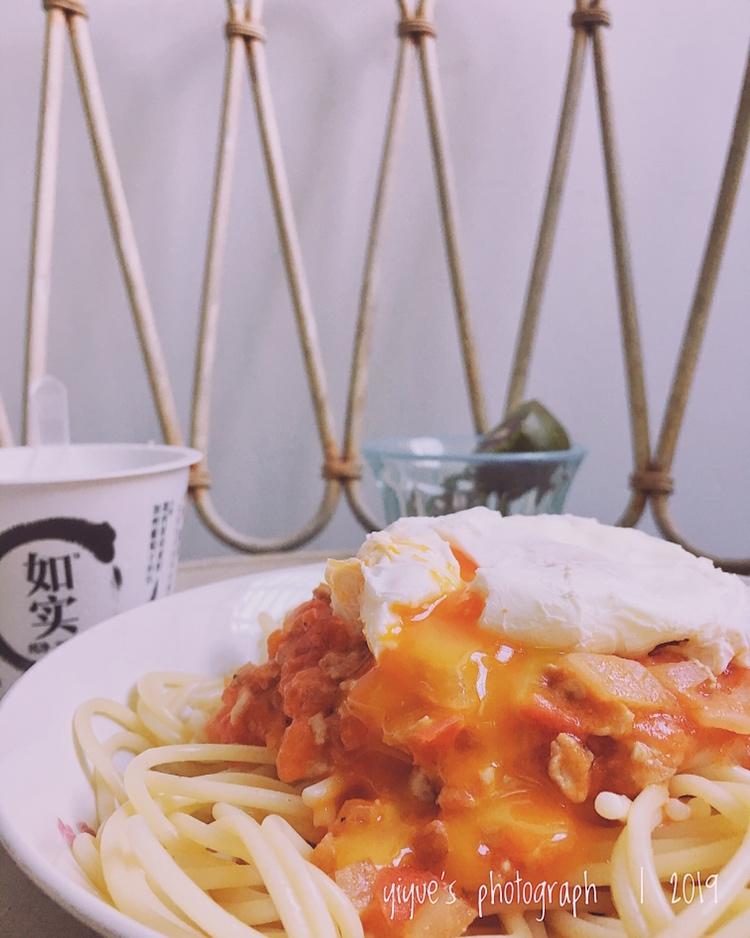 （完胜必胜客的）番茄肉酱意大利面～