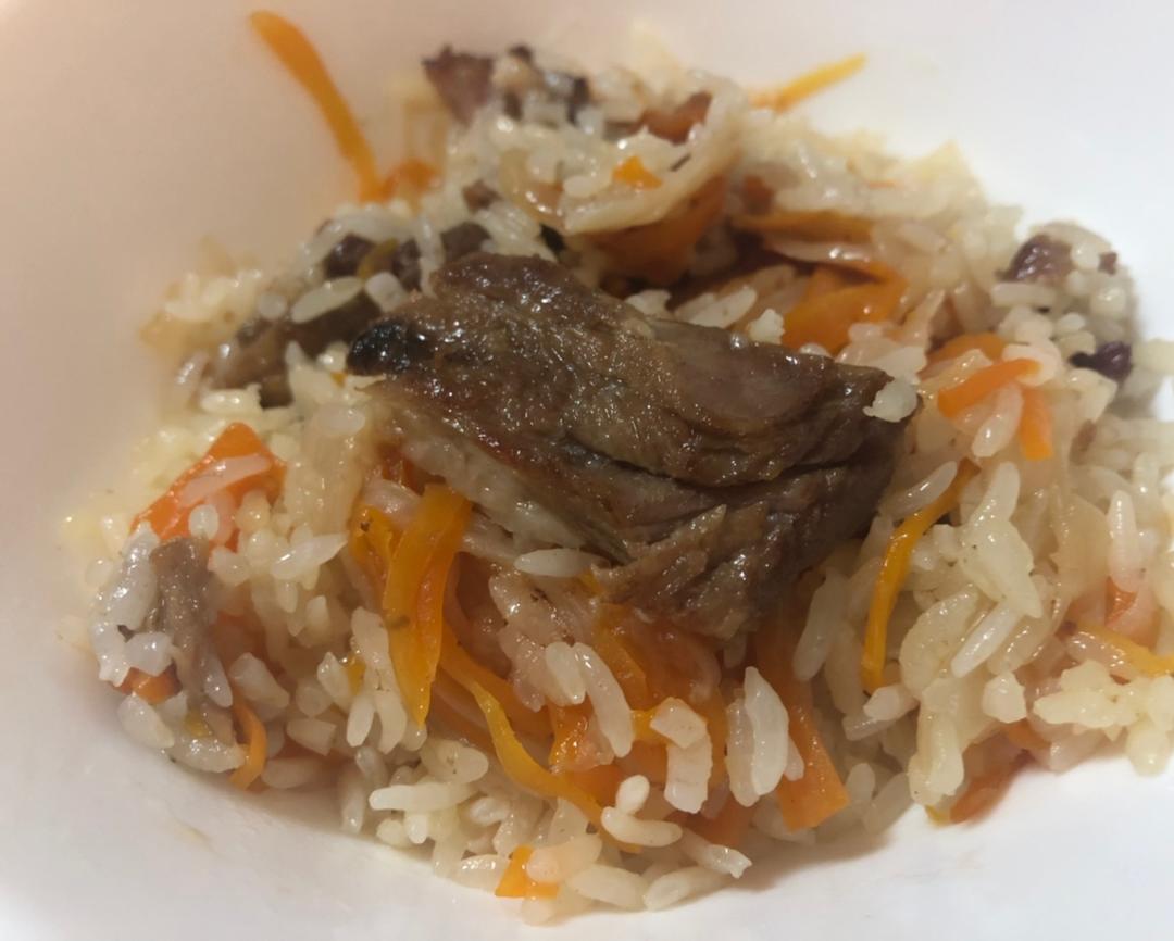 羊肉抓饭
