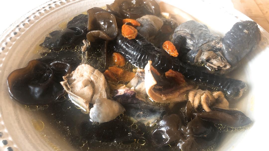 【低卡】香浓墨鱼鸡汤的做法