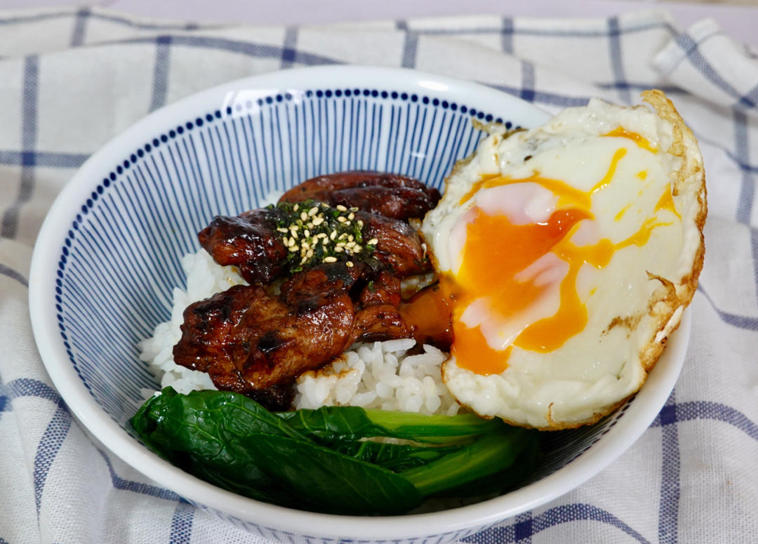 照烧鸡腿饭