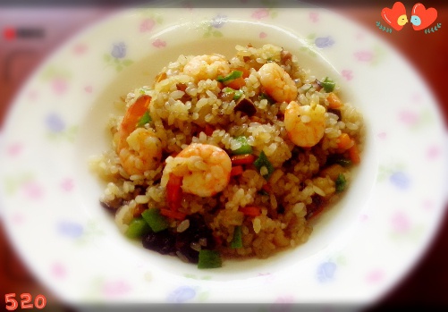 豌豆玉米虾仁炒饭