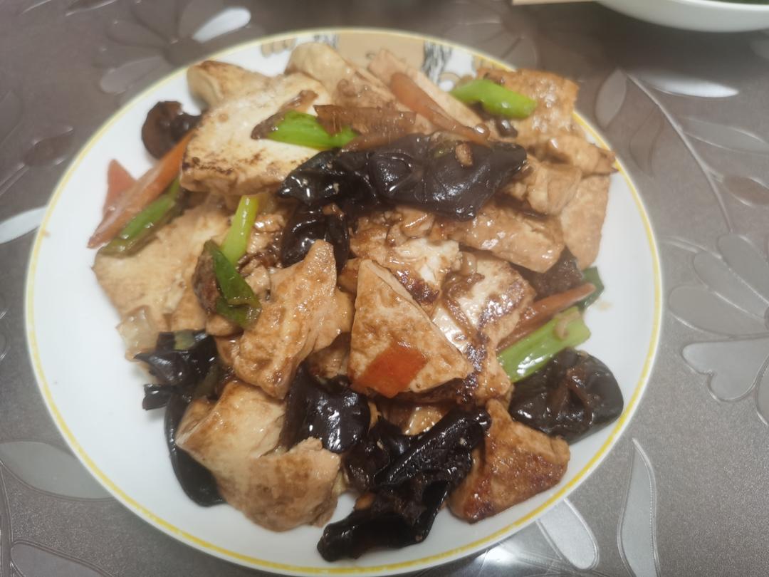 超下饭的一人食木耳豆腐