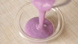 紫甘蓝肉松饼的做法 步骤7