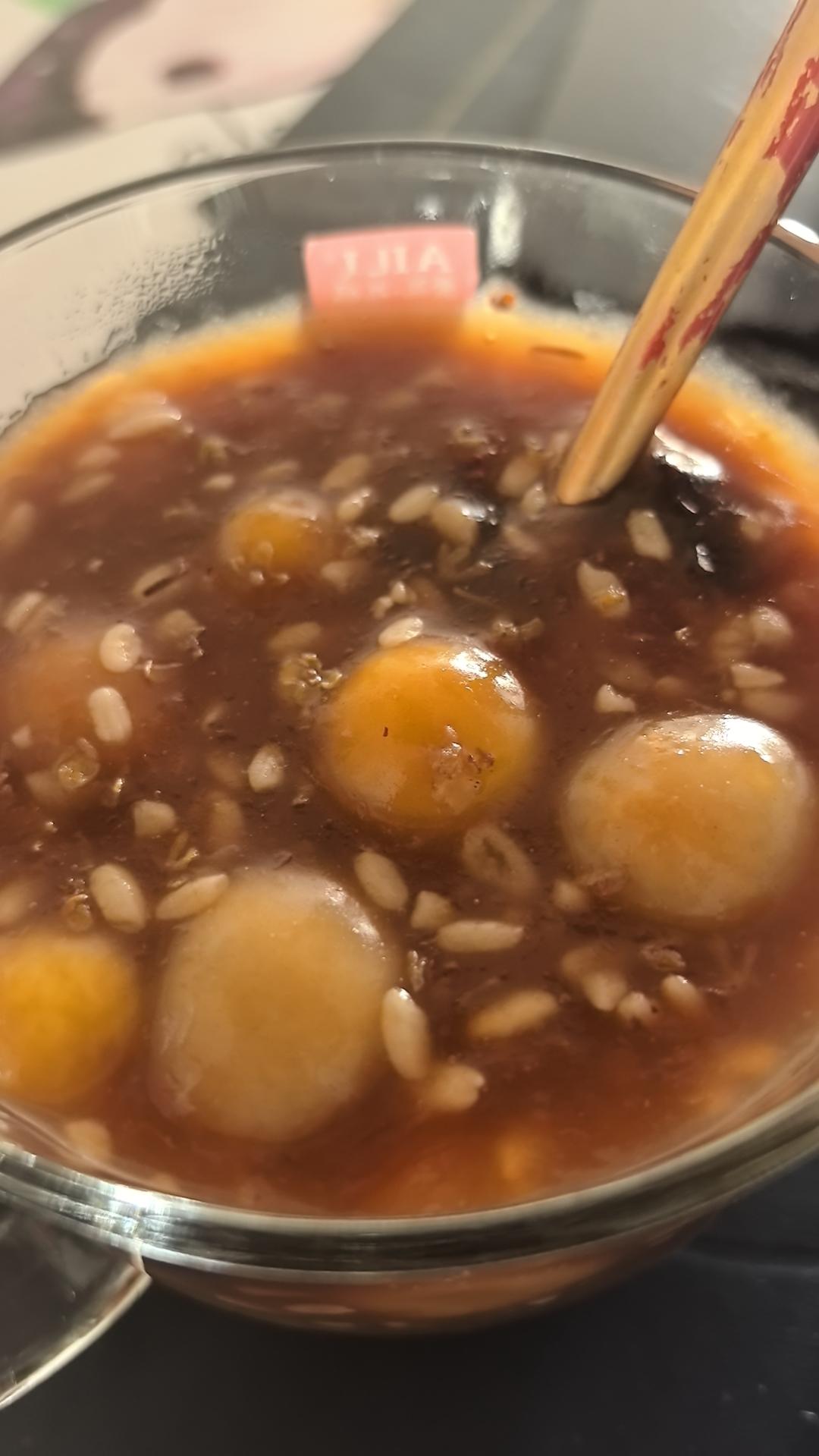 软糯香甜的红糖酒酿小圆子