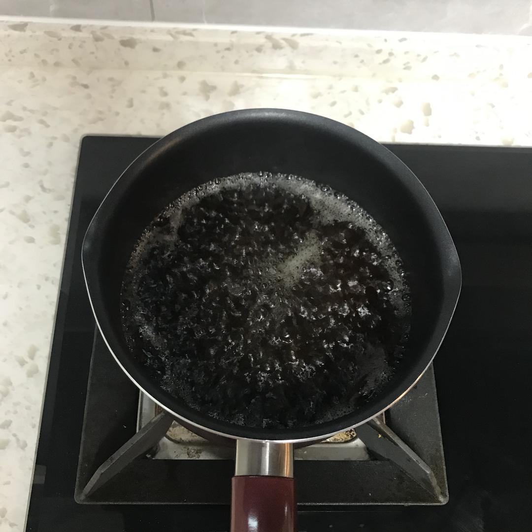 奶茶中的红茶底的做法 步骤3