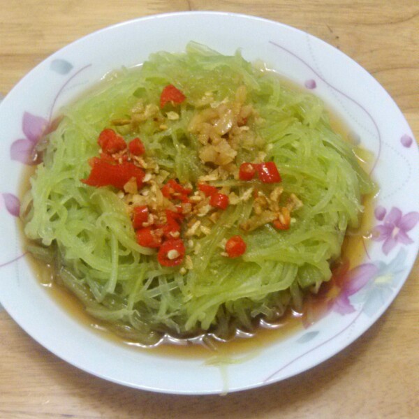 凉拌莴笋丝